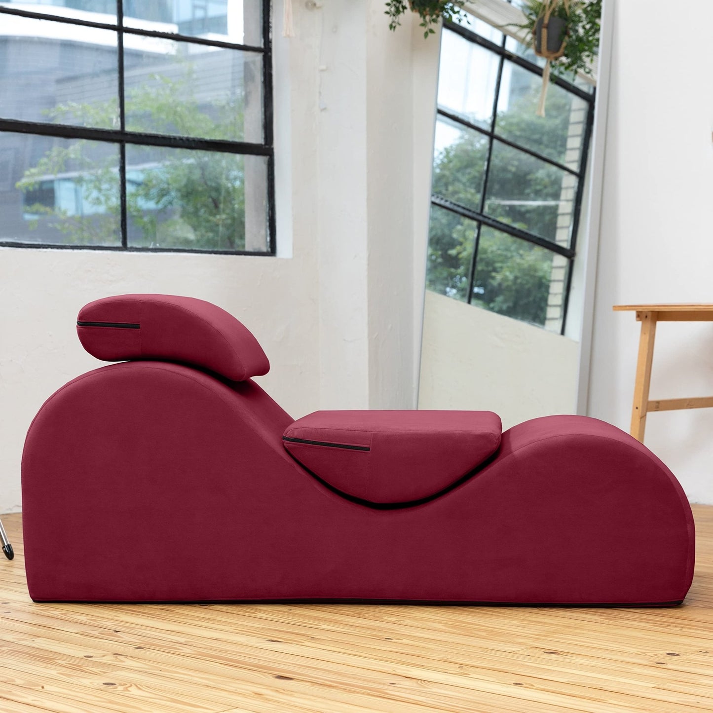 Red Luxury Intimate Lounge Chaise - Vixen | Nova Network
