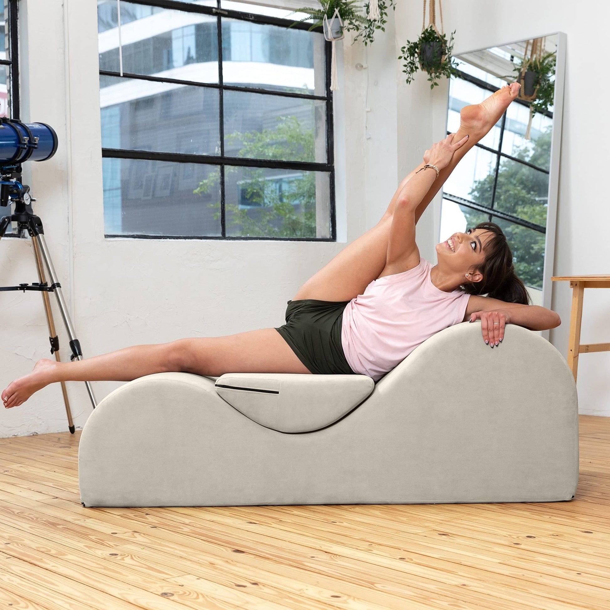Beige Luxury Intimate Lounge Chaise - Vixen | Nova Network