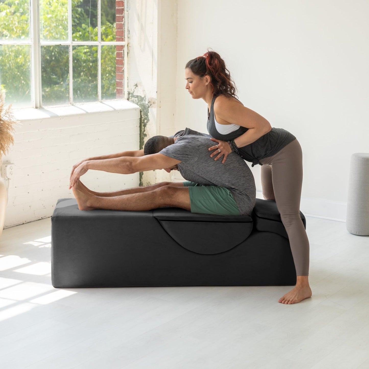 Convertible Black Intimate Lounge Sex Chaise - Vixen | Nova Network