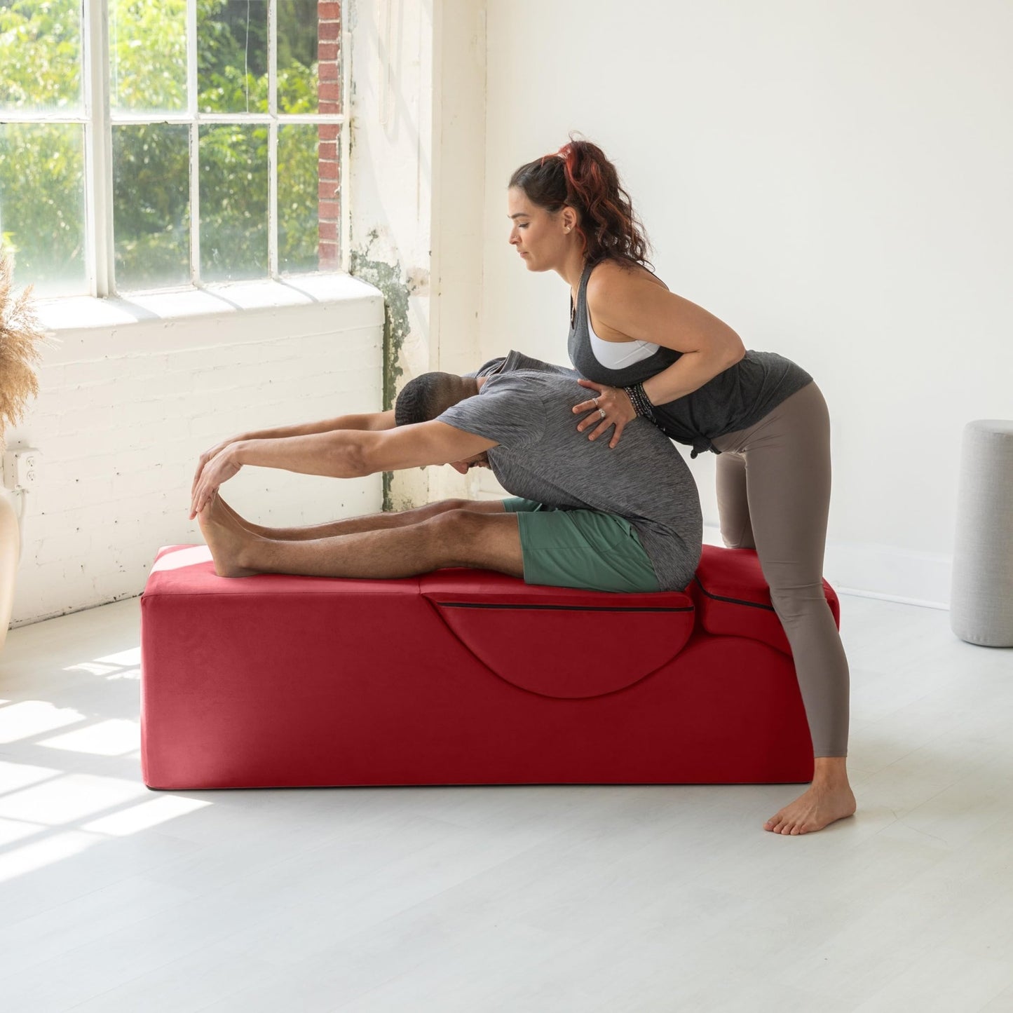 Convertible Red Intimate Lounge Sex Chaise - Vixen | Nova Network