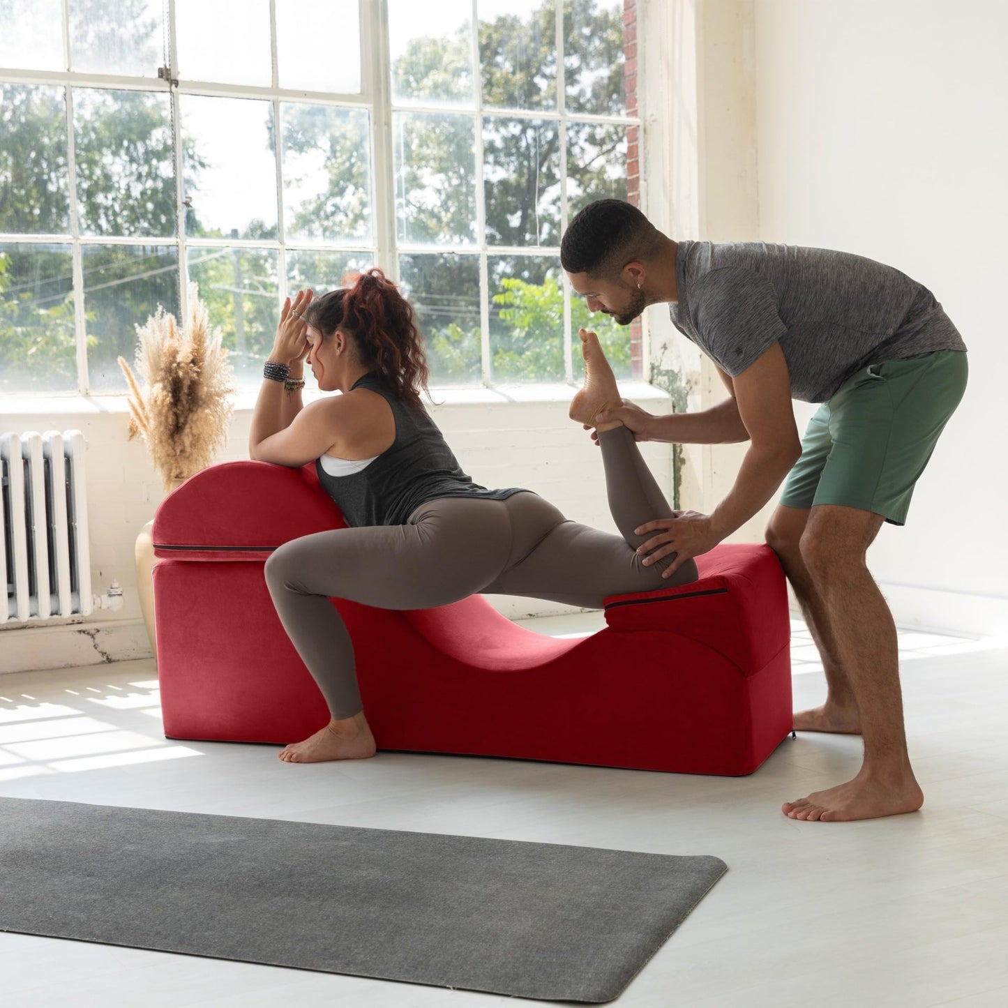 Convertible Red Intimate Lounge Sex Chaise - Vixen | Nova Network