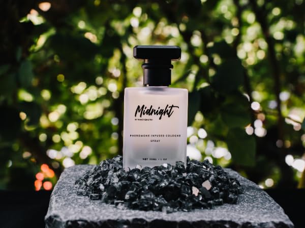RawChemistry Midnight Pheromone Infused Cologne for Men – Infused with Pheromones – Midnight Cologne for Men – Mens Fragrance with Feromonas – Perfume con Feromonas para Hombre - Vixen | Nova Network
