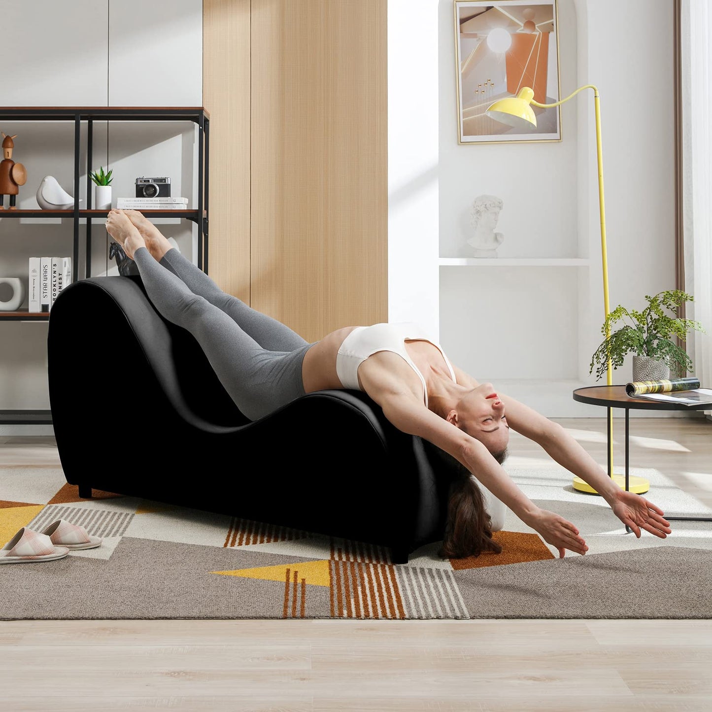 Sleek Curved Intimate Velvet Chaise - Black - Vixen | Nova Network