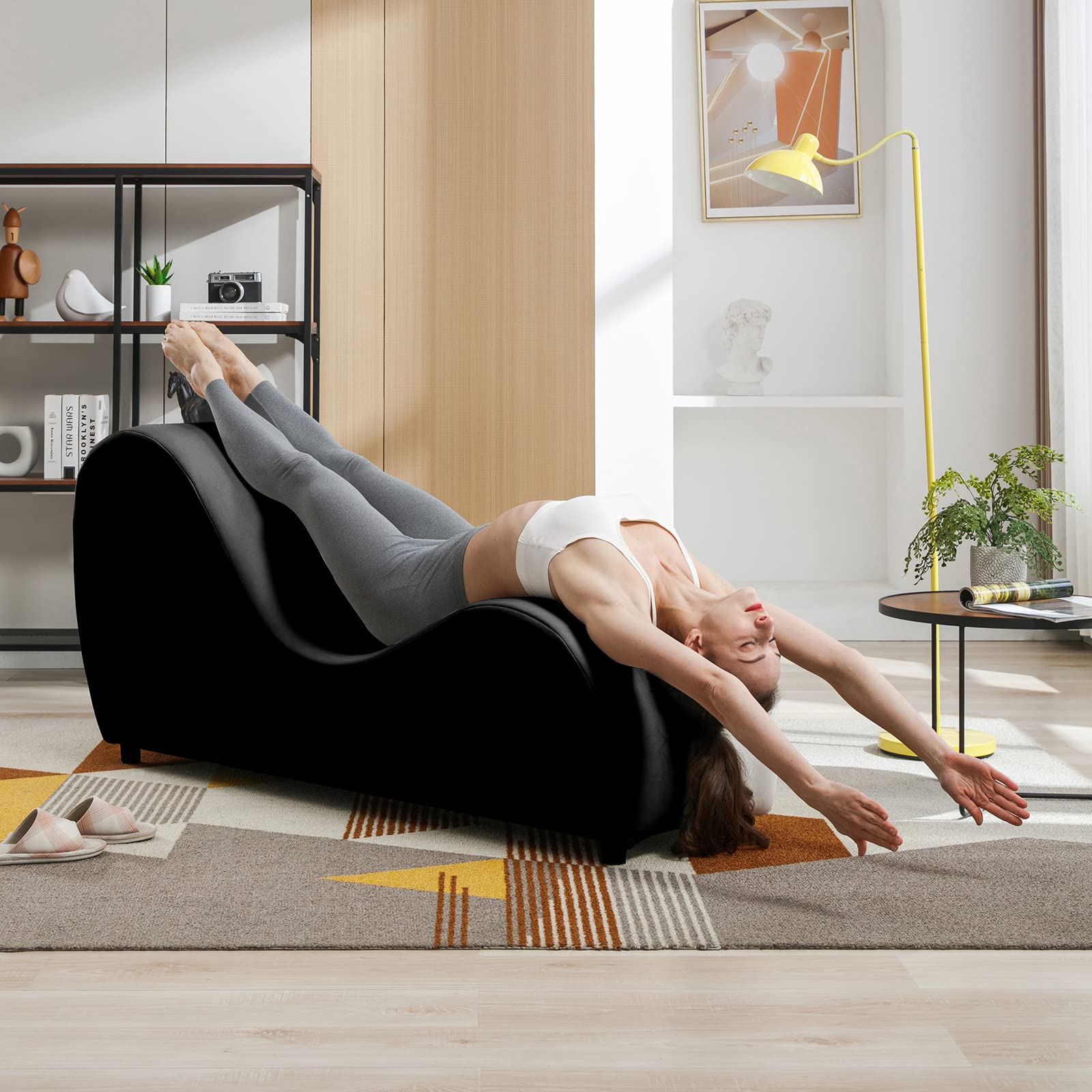 Sleek Curved Intimate Velvet Chaise - Black - Vixen | Nova Network