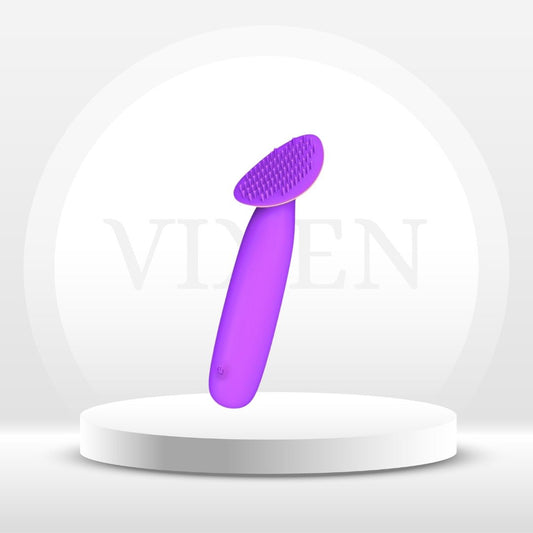 VelvetPulse Mini Clitoral Vibrator - Vixen | Nova Network